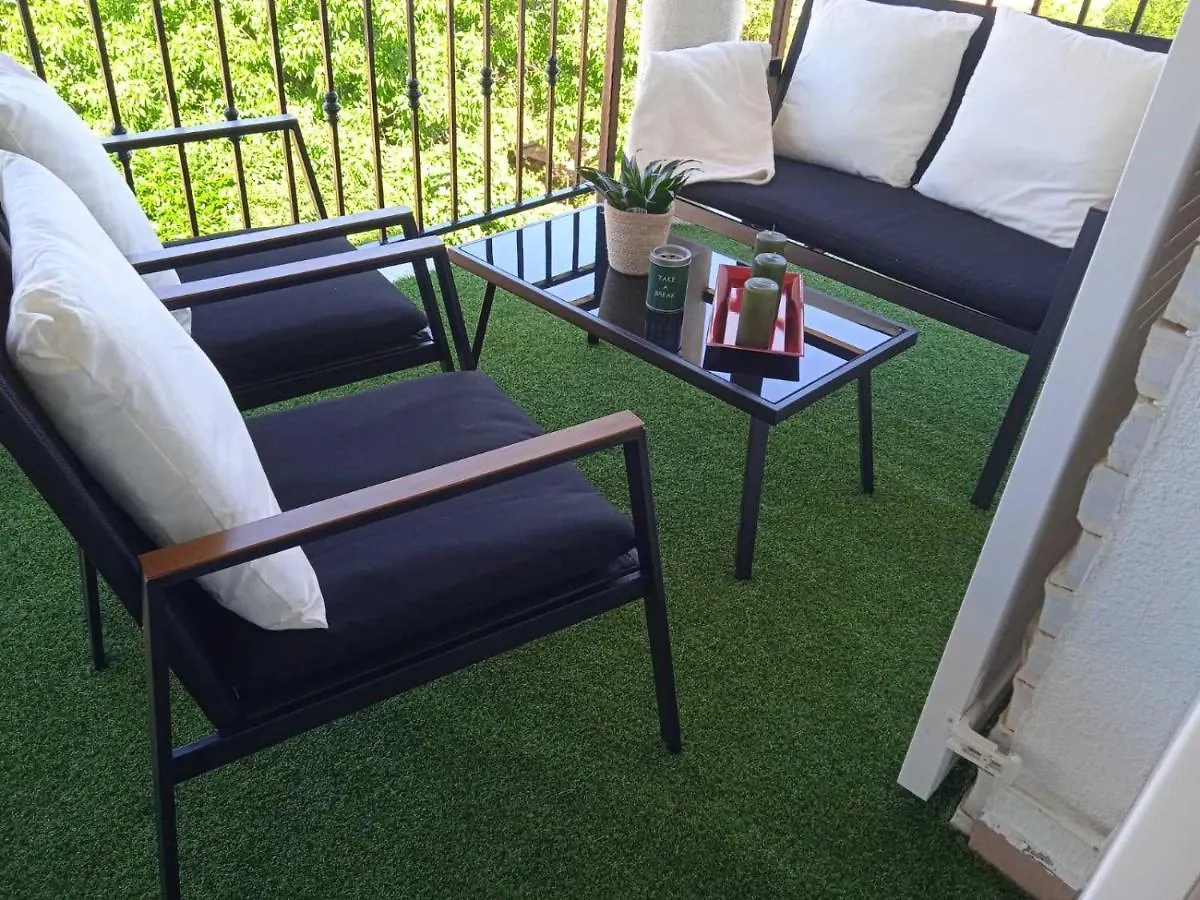 Апартаменты Apartman Sa Pogledom Na More U Linardicima