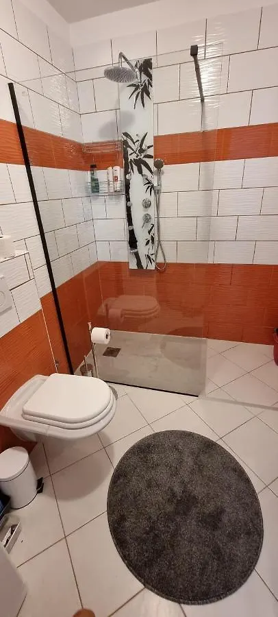 Apartman Sa Pogledom Na More U Linardicima Апартаменты